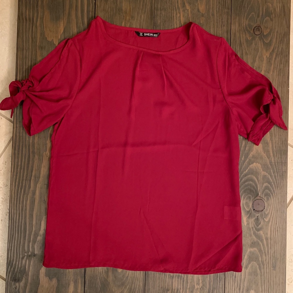 SHEIN Tie Sleeves Top